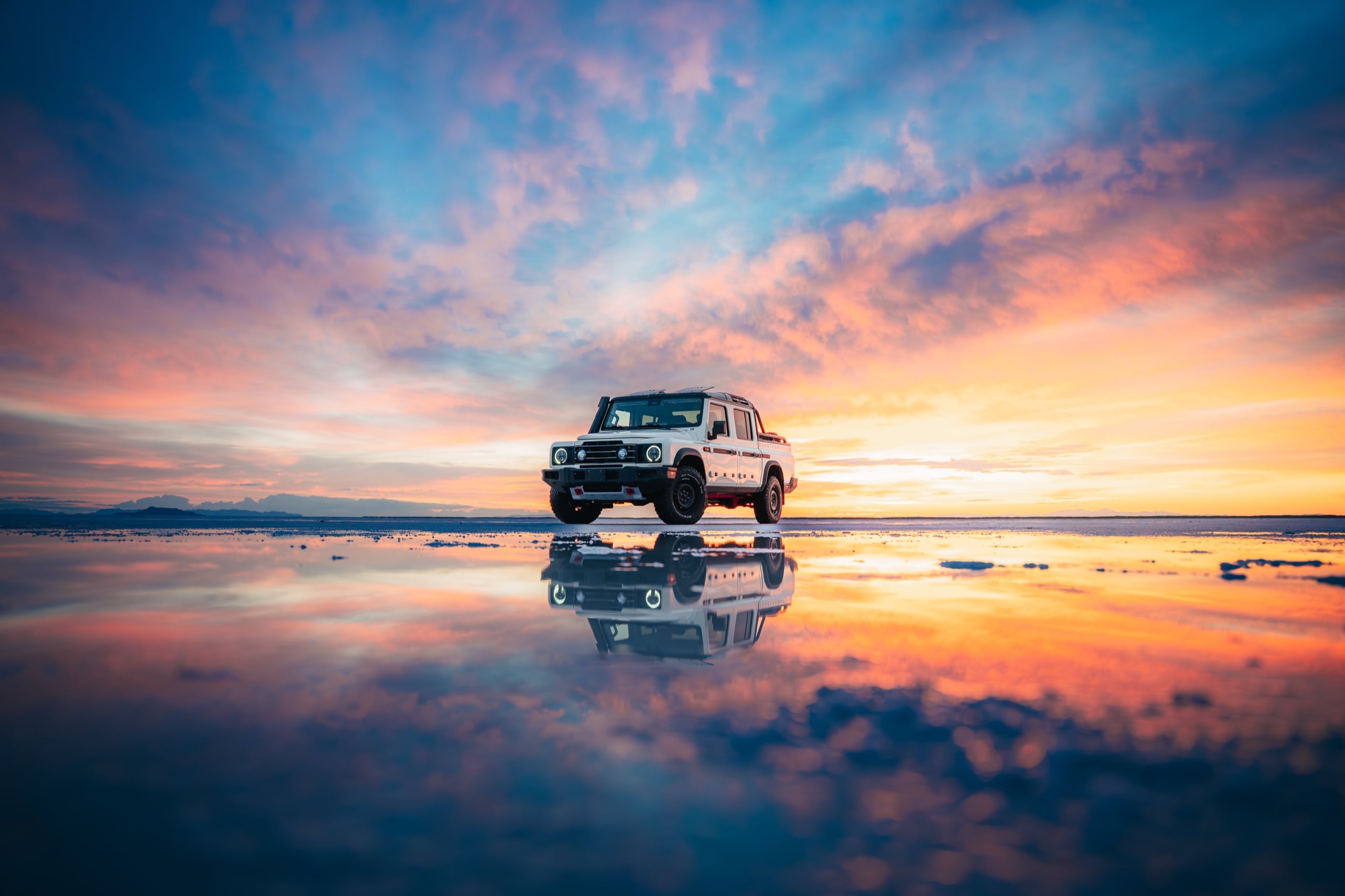 Field preset, before and after on the same frame