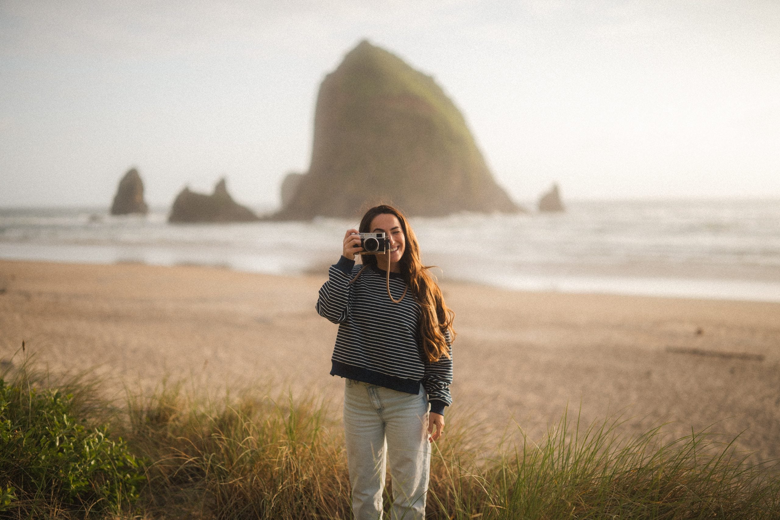 Gold Vintage preset, before and after on the same frame